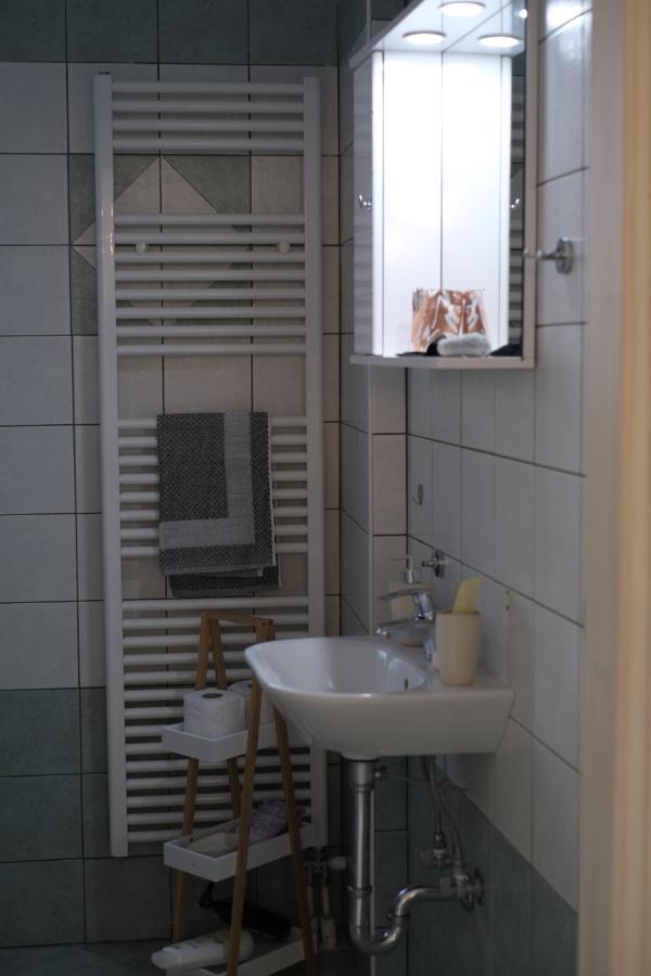 וראברונה Emvi Apartments II Near Airport מראה חיצוני תמונה
